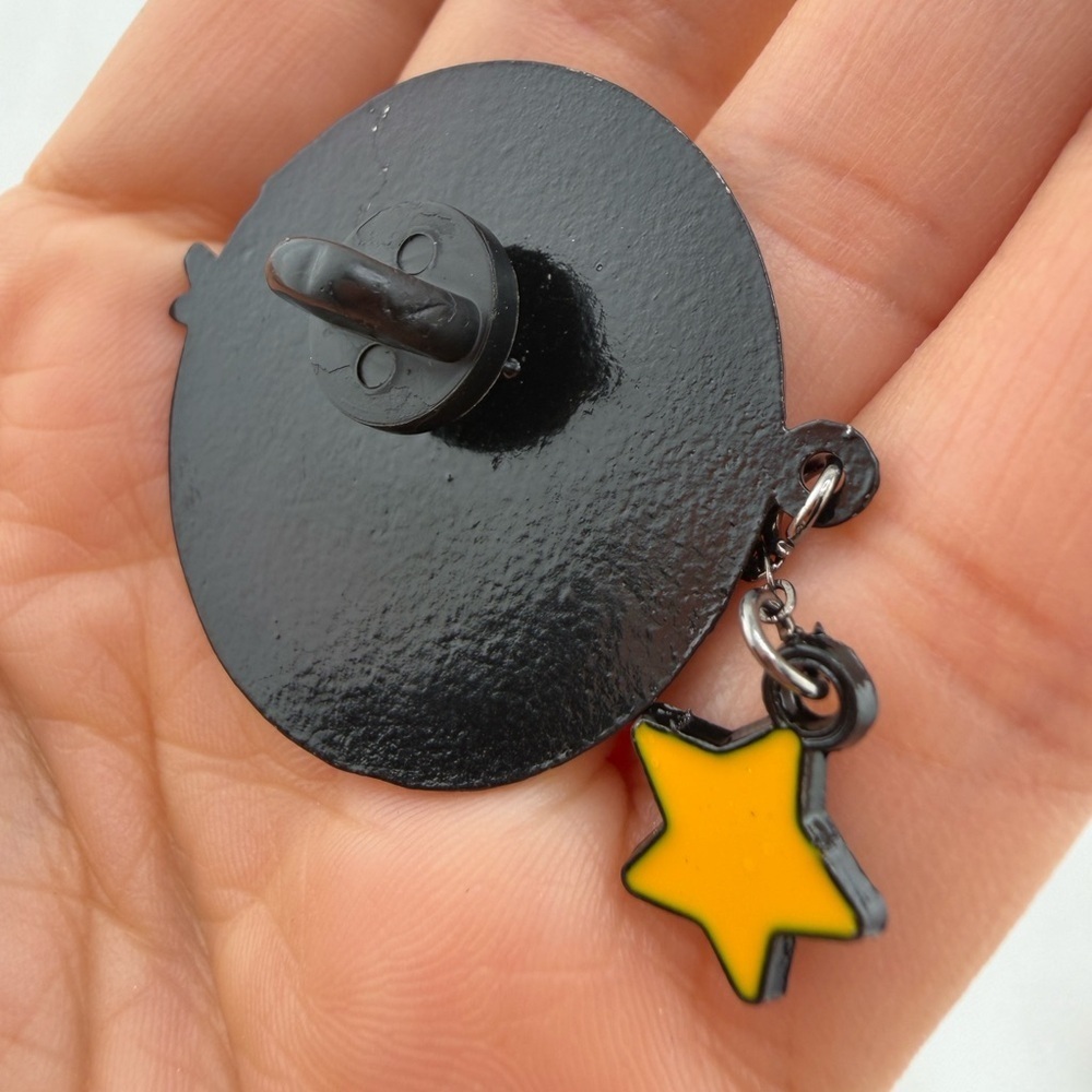 Little Prince Enamel Pin with Star Charm - Picture 3 of 7